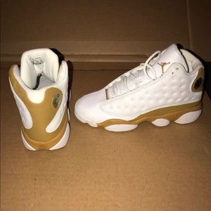 Boys Shoes Youth Size 5.5 Y